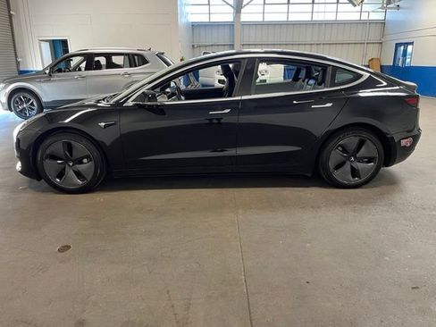 Used 2018 Tesla Model 3 Long Range AWD/4WD image 6