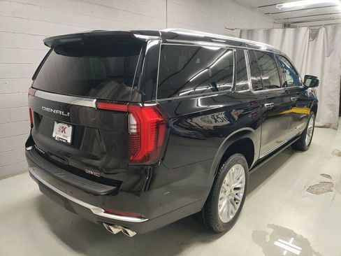 New 2026 GMC Yukon XL Denali w/ Sun & Power Step Package image 2