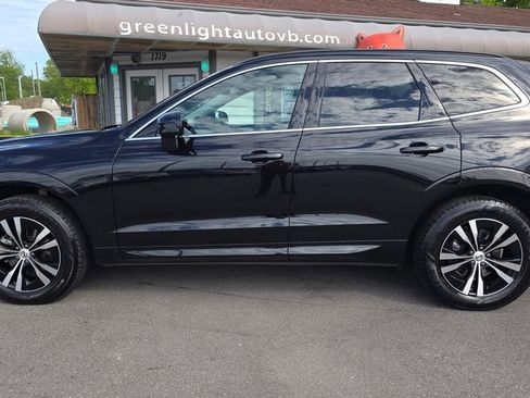 Used 2023 Volvo XC60 B5 Core FWD image 8