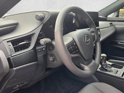 Used 2023 Lexus ES 350 w/ Premium Package image 10