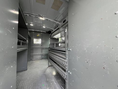 Used 2018 Ford Transit 350 148 Medium Roof RWD image 19