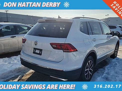 Used 2021 Volkswagen Tiguan SE image 6