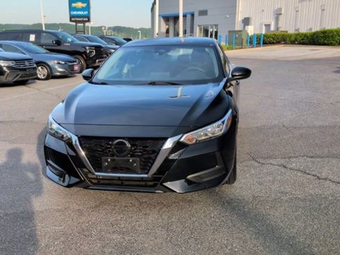 Used 2023 Nissan Sentra SV FWD image 3