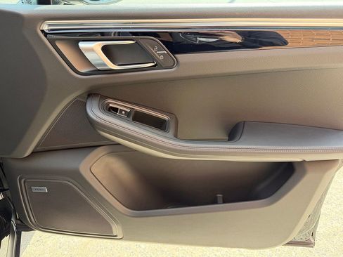 New 2026 Porsche Macan Turbo image 23