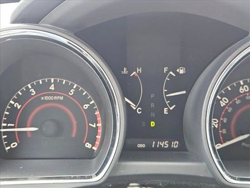 Used 2013 Toyota Highlander Limited FWD image 12