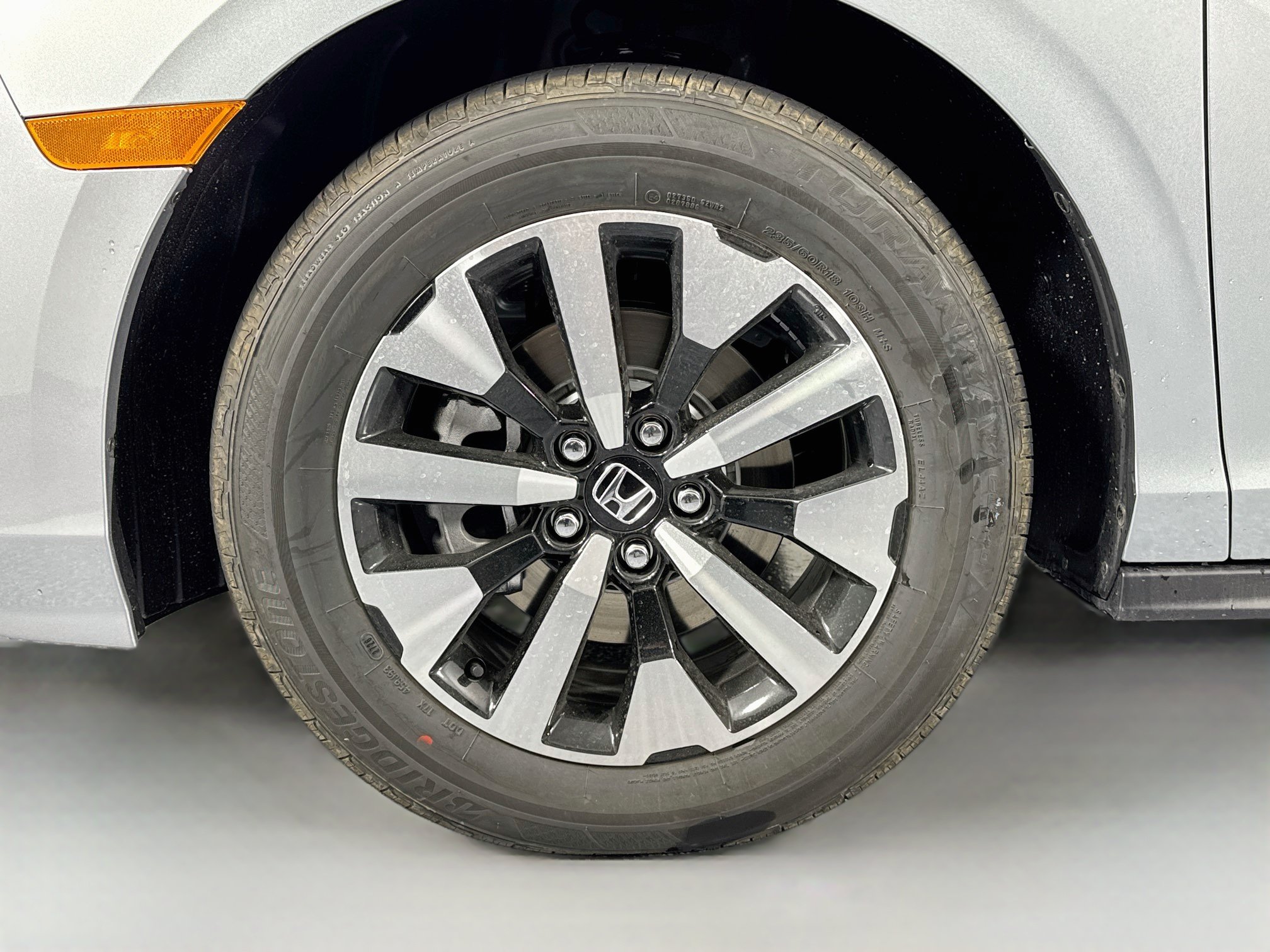 New 2027 Honda Odyssey EX-L image 32