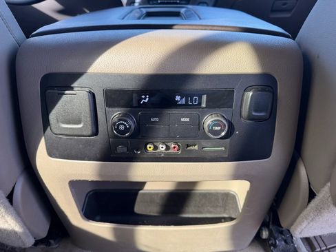 Used 2015 Chevrolet Tahoe LT AWD/4WD image 23