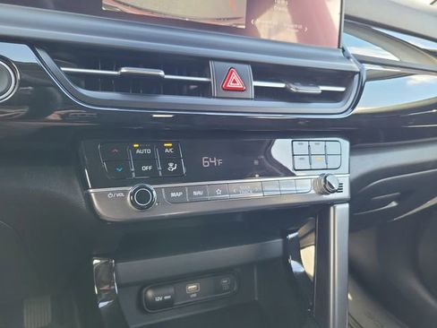 Certified 2024 Kia Seltos S image 21