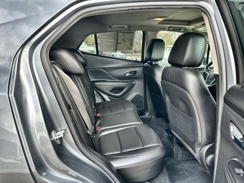 Certified 2019 Buick Encore Essence w/ Experience Buick Package image 27