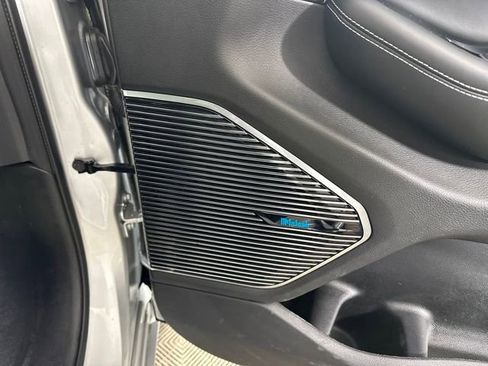 Used 2023 Jeep Grand Cherokee Overland image 29