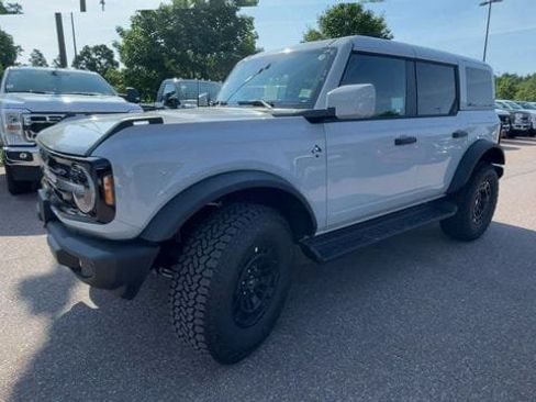 New 2026 Ford Bronco Outer Banks w/ Sasquatch Package AWD/4WD image 6