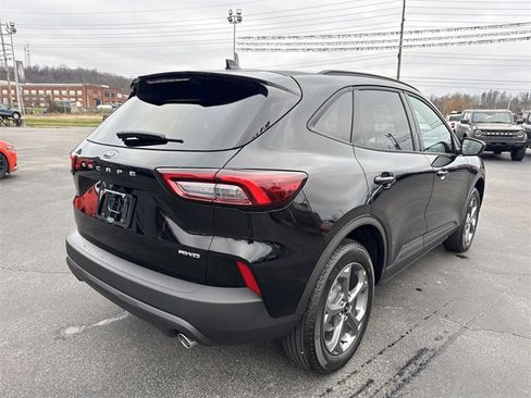 New 2026 Ford Escape ST-Line w/ Cold Weather Package image 4