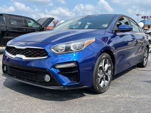 Used 2021 Kia Forte LXS FWD image 4