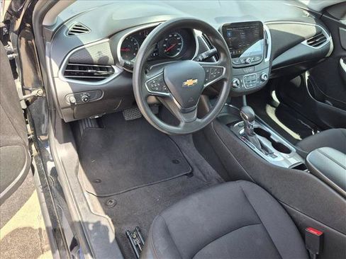 Used 2024 Chevrolet Malibu LT FWD image 10