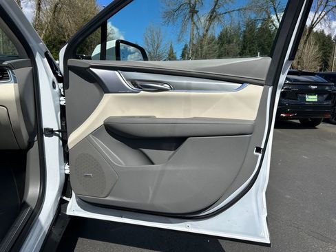 New 2026 Cadillac XT5 Premium Luxury w/ Driver Assist Package image 25