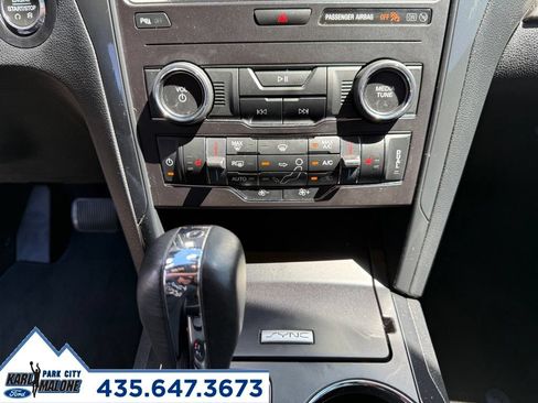 Used 2019 Ford Explorer XLT w/ Equipment Group 202A AWD/4WD image 22