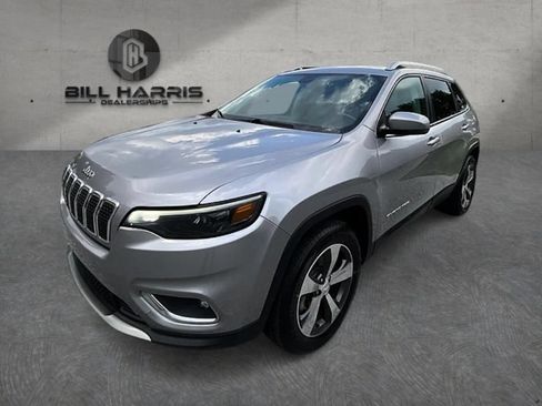 Used 2019 Jeep Cherokee Limited w/ Luxury Group AWD/4WD image 1