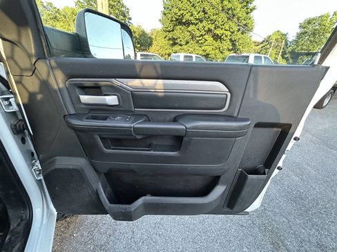 Used 2019 RAM 3500 Tradesman AWD/4WD image 23
