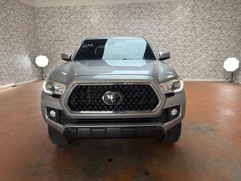 Used 2019 Toyota Tacoma TRD Off-Road AWD/4WD image 2