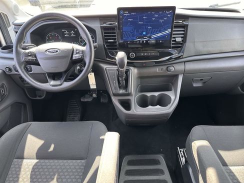 Used 2023 Ford Transit 350 XLT image 17