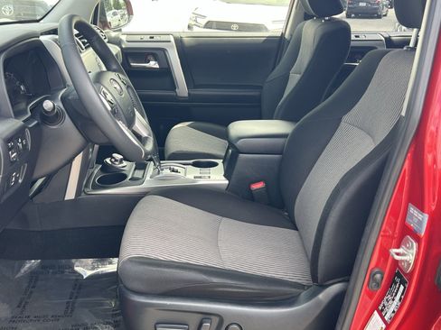 Used 2024 Toyota 4Runner SR5 AWD/4WD image 14