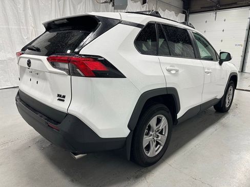Used 2025 Toyota RAV4 XLE image 7