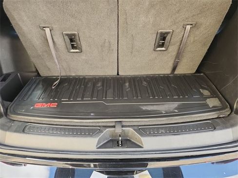 Used 2021 GMC Acadia Denali w/ Denali Technology Package image 26