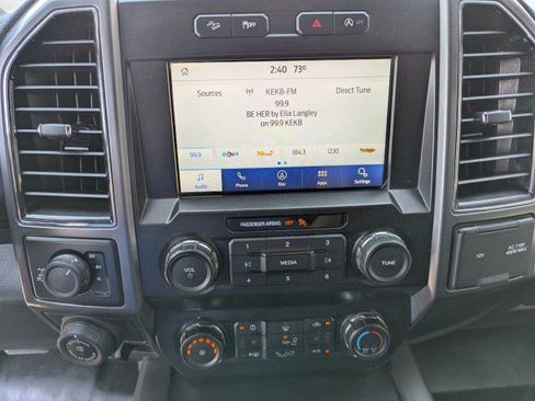 Used 2019 Ford F150 XLT w/ Equipment Group 302A Luxury AWD/4WD image 17