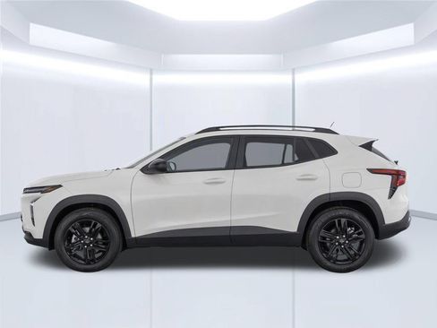 New 2026 Chevrolet Trax ACTIV w/ Driver Confidence Package FWD image 9