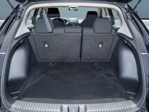 Certified 2024 Honda HR-V LX image 10