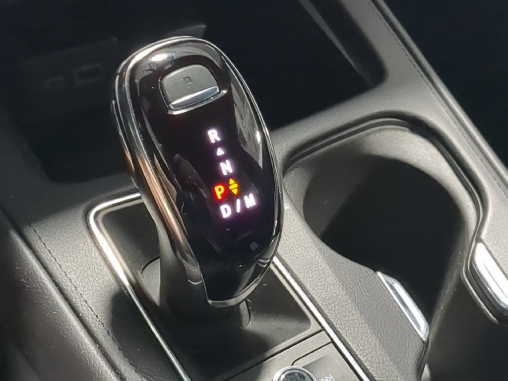Used 2023 Cadillac XT4 Sport AWD/4WD image 36