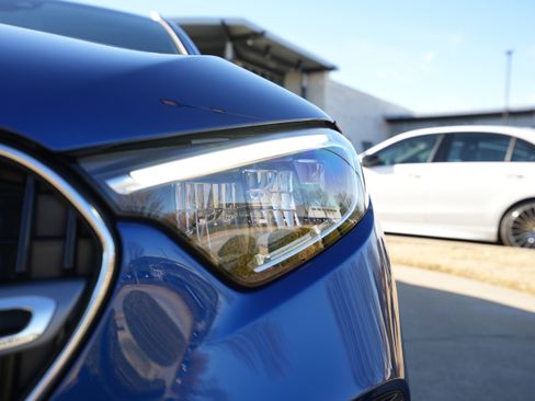 New 2026 Mercedes-Benz GLC 300 4MATIC image 10