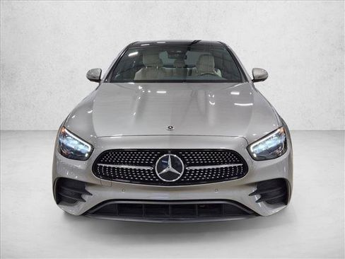 Used 2022 Mercedes-Benz E 350 Sedan w/ Warmth & Comfort Package image 2