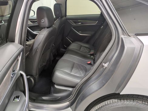 Used 2023 Jaguar F-PACE S AWD/4WD image 14