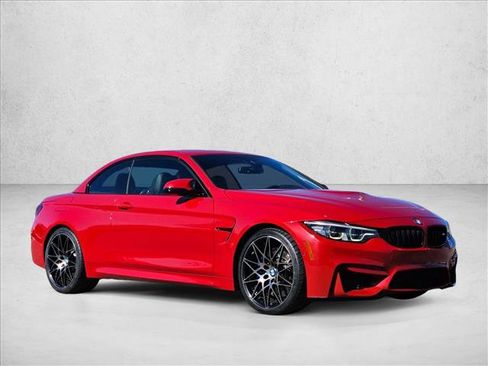 Used 2020 BMW M4 Convertible w/ Competition Package image 3