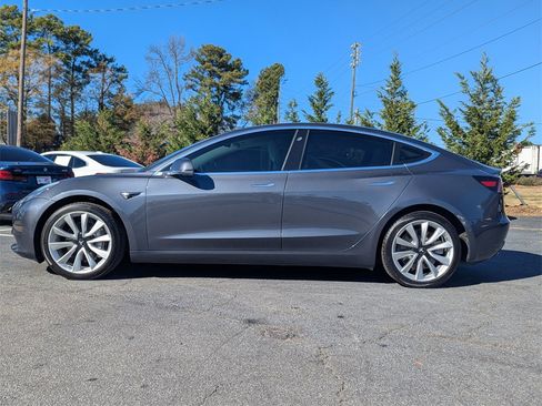 Used 2018 Tesla Model 3 Mid Range image 21