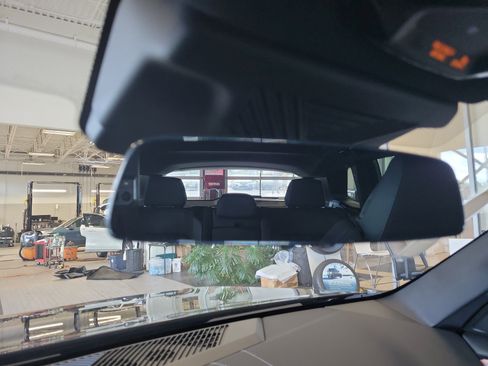 Used 2026 BMW X3 xDrive30 w/ Convenience Package image 27