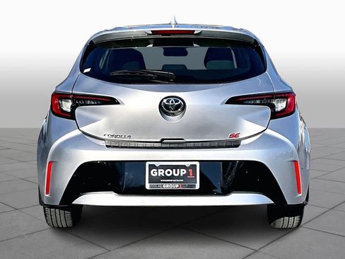 Used 2023 Toyota Corolla SE image 5
