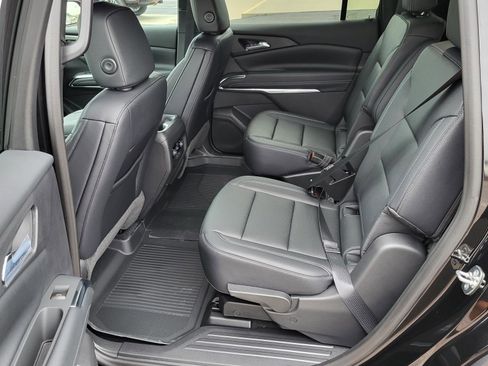 New 2026 Chevrolet Traverse LT FWD image 13