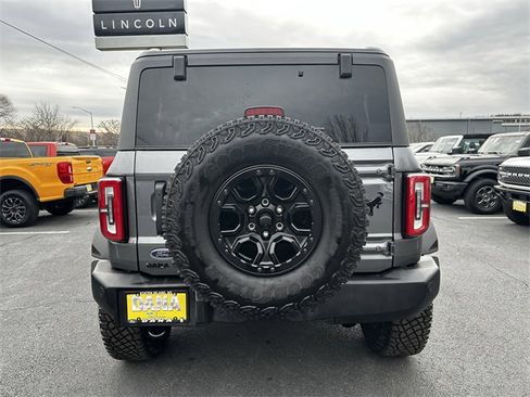 Certified 2023 Ford Bronco Wildtrak image 6