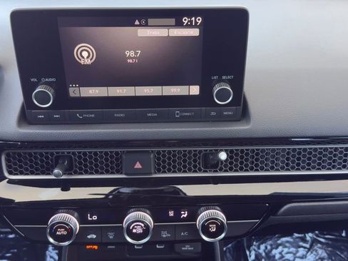 Used 2025 Honda Civic Sport image 20
