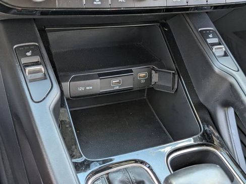 Used 2020 Kia Telluride S w/ S 8 Passenger Seating Package image 25