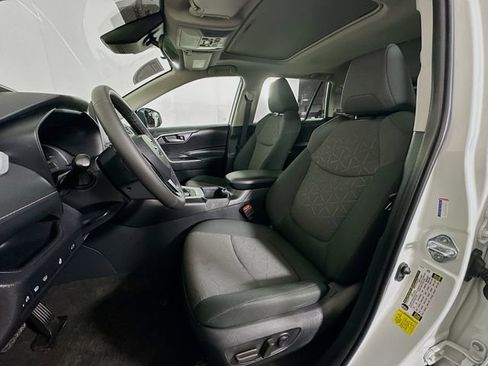 Certified 2023 Toyota RAV4 XLE image 19