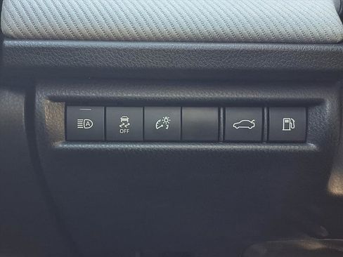 Certified 2025 Toyota Camry SE w/ Convenience Package image 11