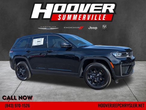 New 2026 Jeep Grand Cherokee Altitude image 1