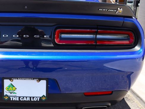 Used 2022 Dodge Challenger R/T Scat Pack image 24