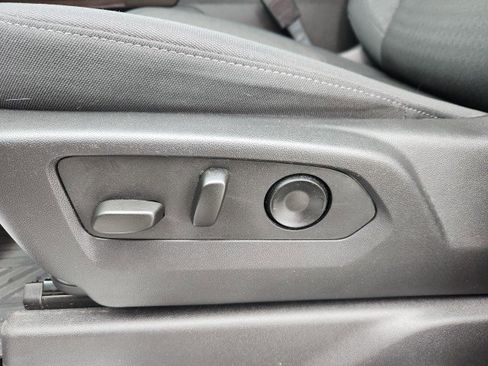 Used 2024 Chevrolet Silverado 1500 RST AWD/4WD image 34