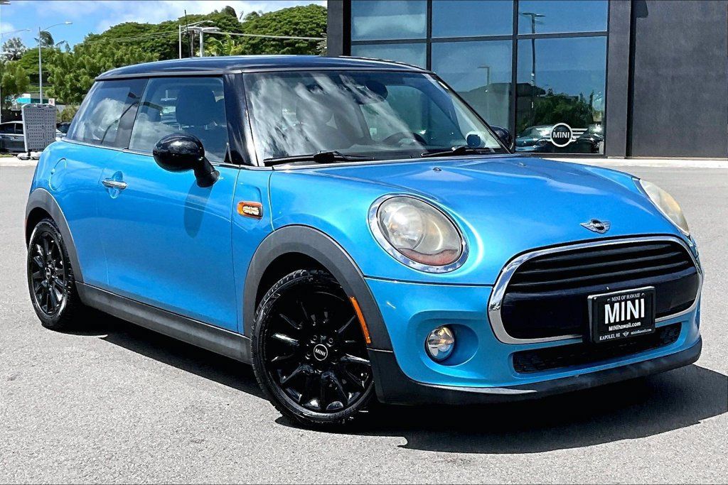 Used 2017 MINI Cooper 2-Door Hardtop FWD 360° Tour