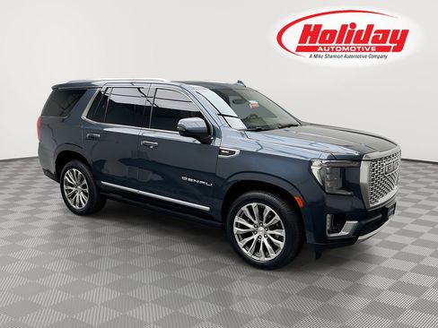 Certified 2021 GMC Yukon Denali w/ Denali Premium Package AWD/4WD image 1