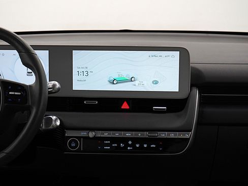 Used 2023 Hyundai Ioniq 5 SEL w/ Cargo Package image 16